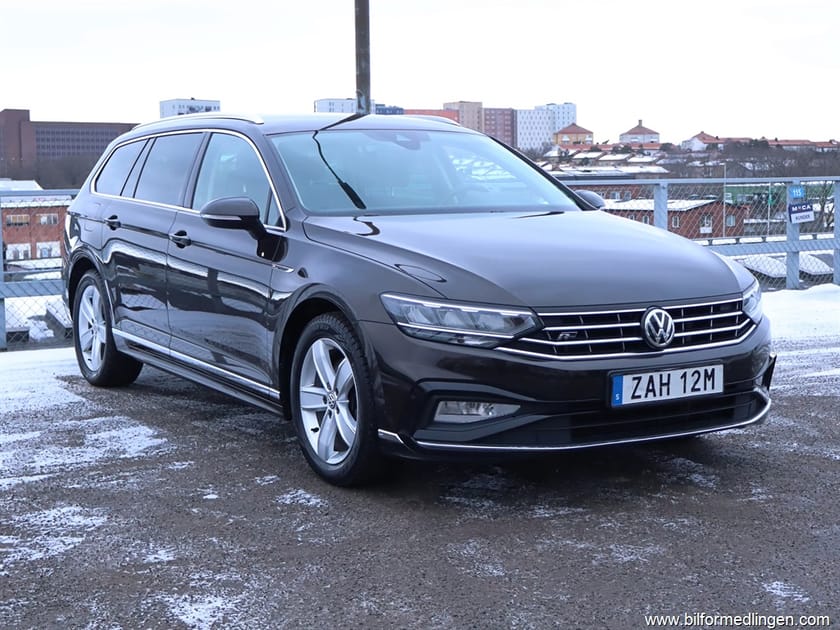 Bild 2 av Volkswagen Passat Sportscombi 1.5 TSI Navi Kamera S/V-hjul Moms