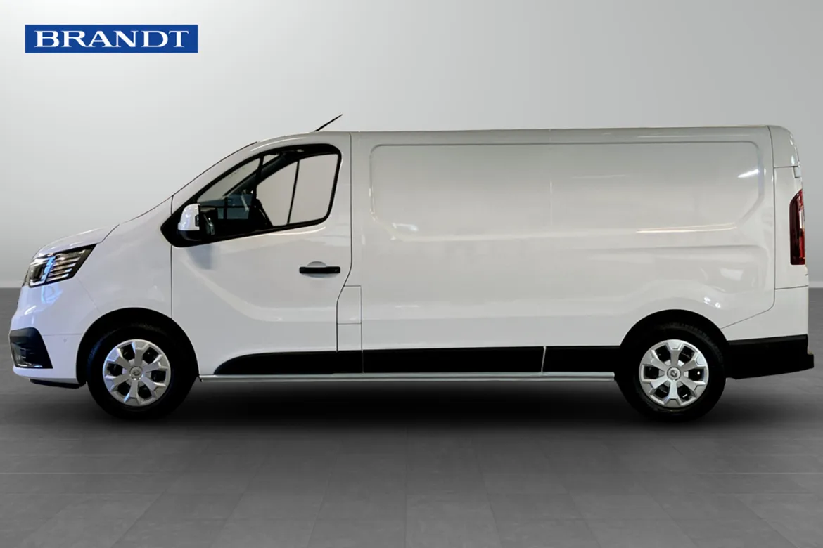 Renault Trafic E-TECH Van