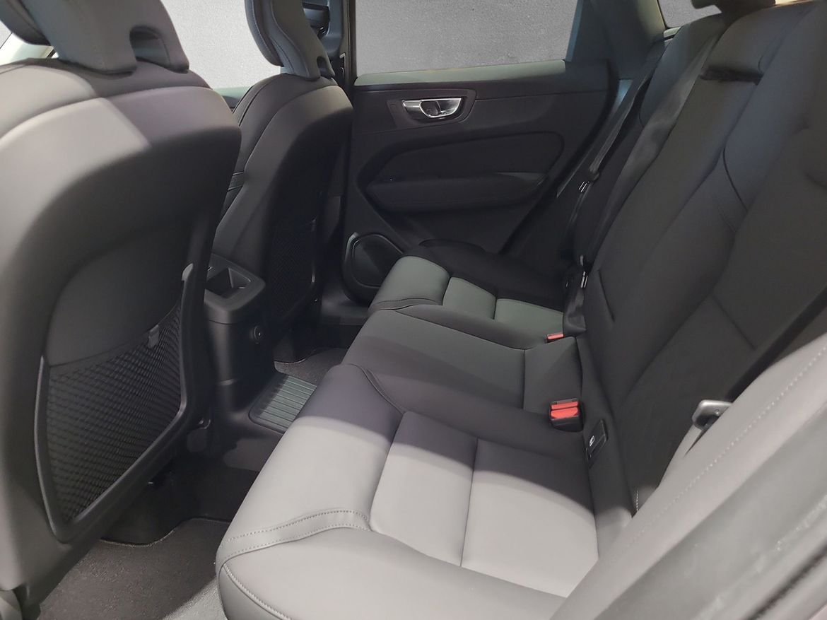 Bild 4 av 6 på bilen