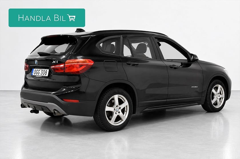 Bild 5 av BMW X1 xDrive20d Sport line Hifi Navi B-kam Rattvärme 190hk