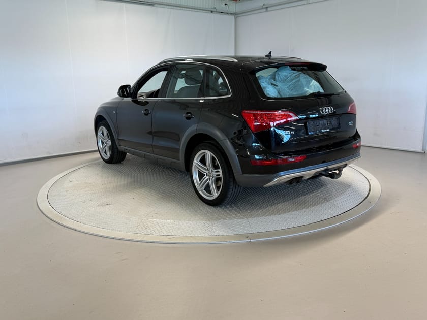 Bilde 4 av Audi Q5 2,0 170hk 4x4 2x S-Line ACC/Krok/Kam/B&amp;O/Delskinn/Navi
