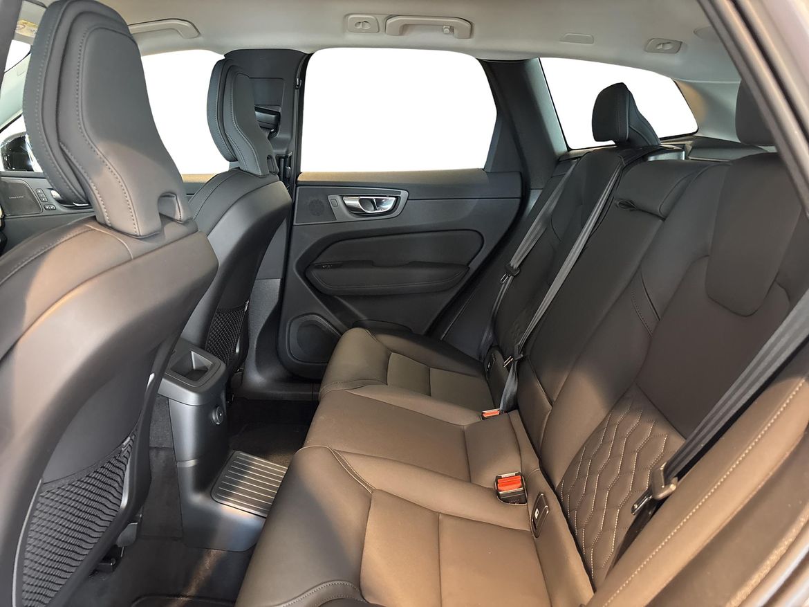 Volvo XC60 2026 - miniatyr 7