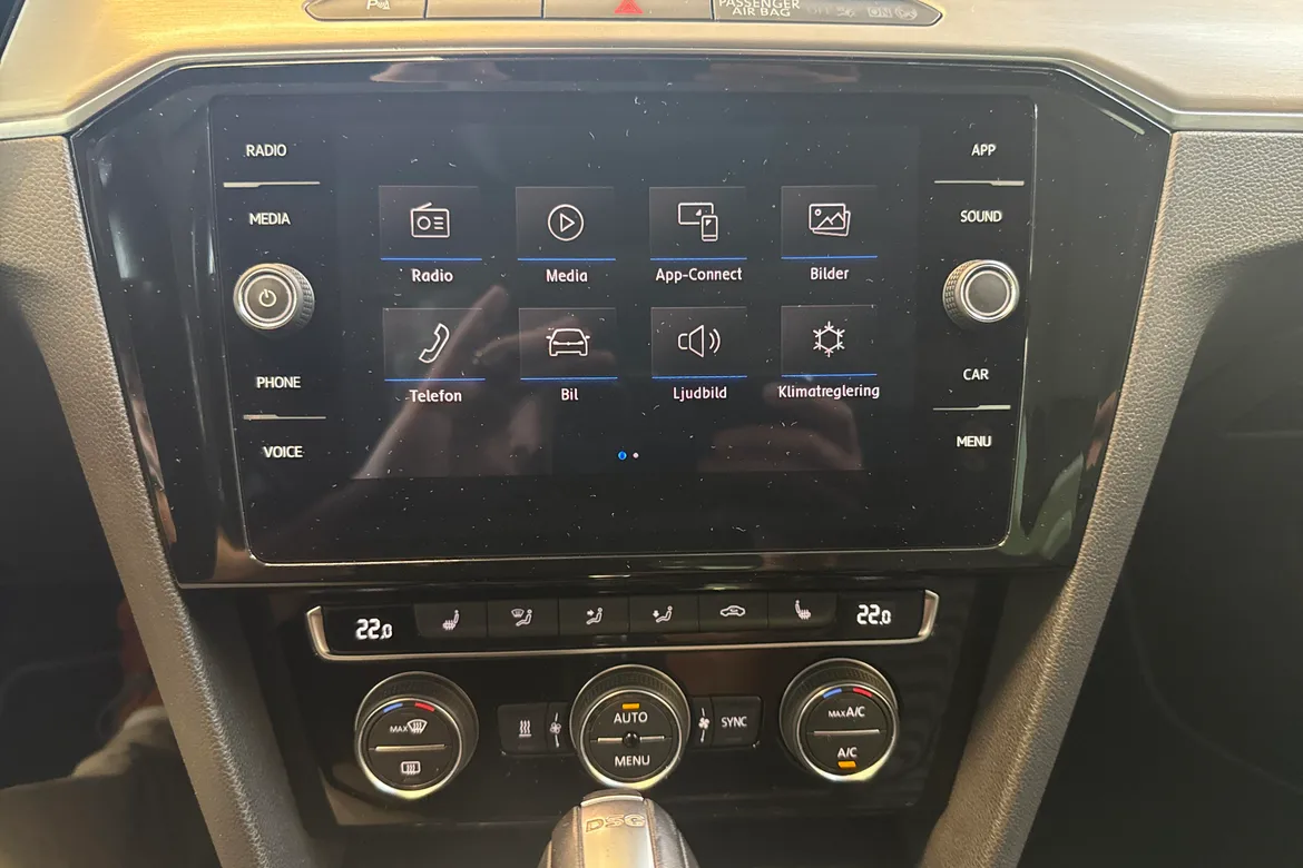 picture of a car