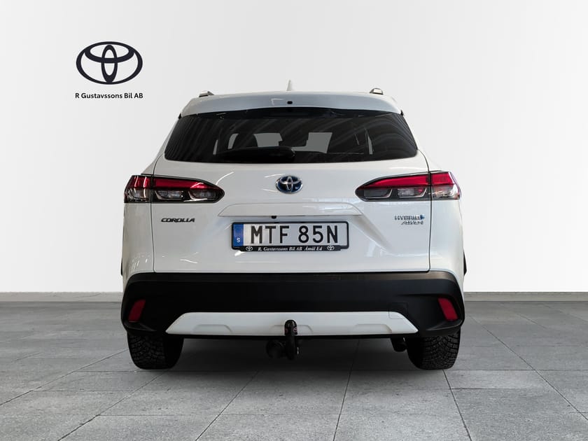 Bild 4 av Toyota Corolla Cross Hybrid AWD-i Style Dragkrok