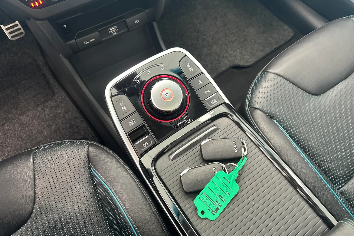 picture of a car