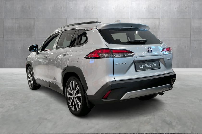 Bilde 3 av Toyota Corolla Cross Hybrid AWD-i Executive Panorama - Skinn