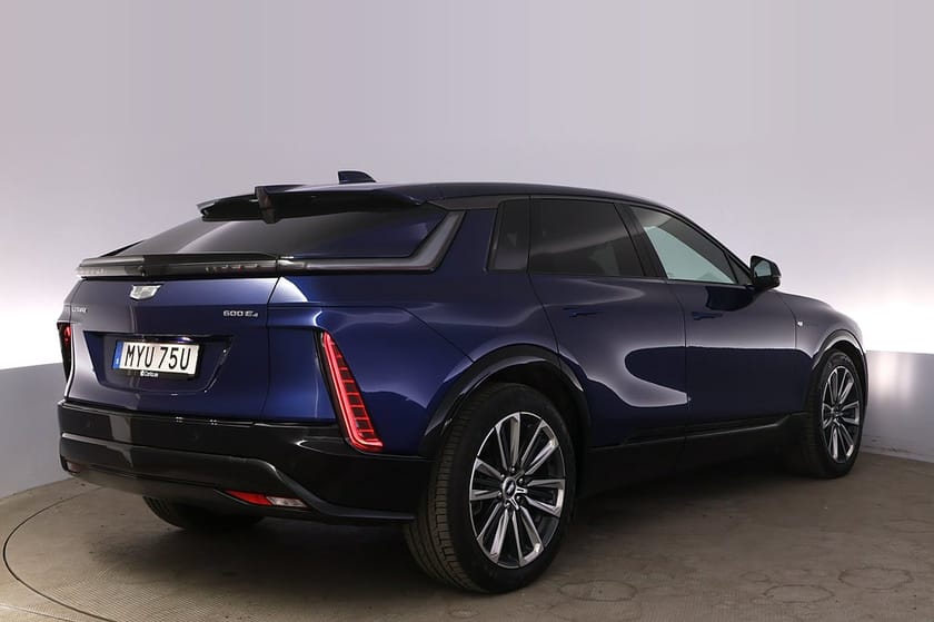 Bild 5 av Cadillac LYRIQ 600E4 (EU) Luxury Pano AdapFarth Massage AKG Ljud V-hjul