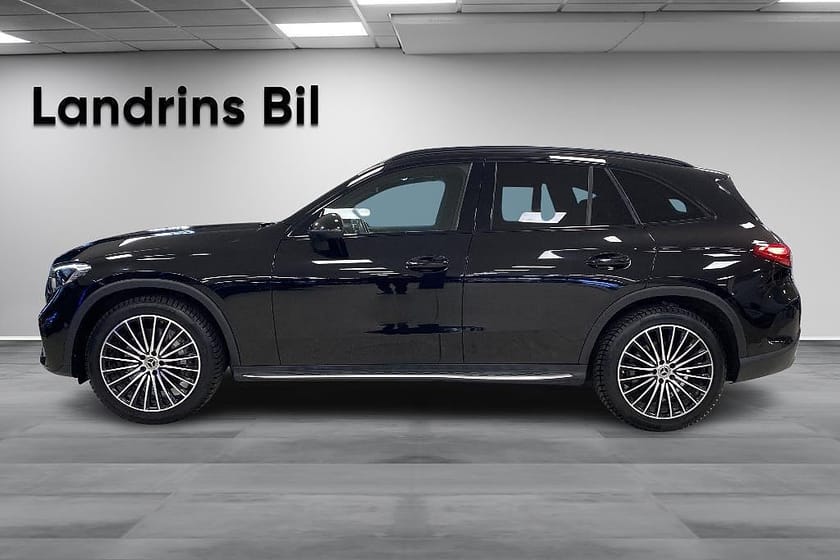 Bild 4 av Mercedes-Benz GLC 220 d 4MATIC AMG Line Drag Värmare Pano Burmester MOMS