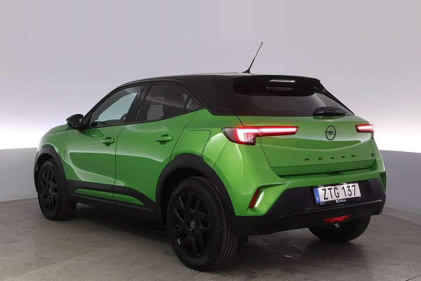 Bild 4 av Opel Mokka-e GS Line Kamera Carplay BLIS Tonade rutor