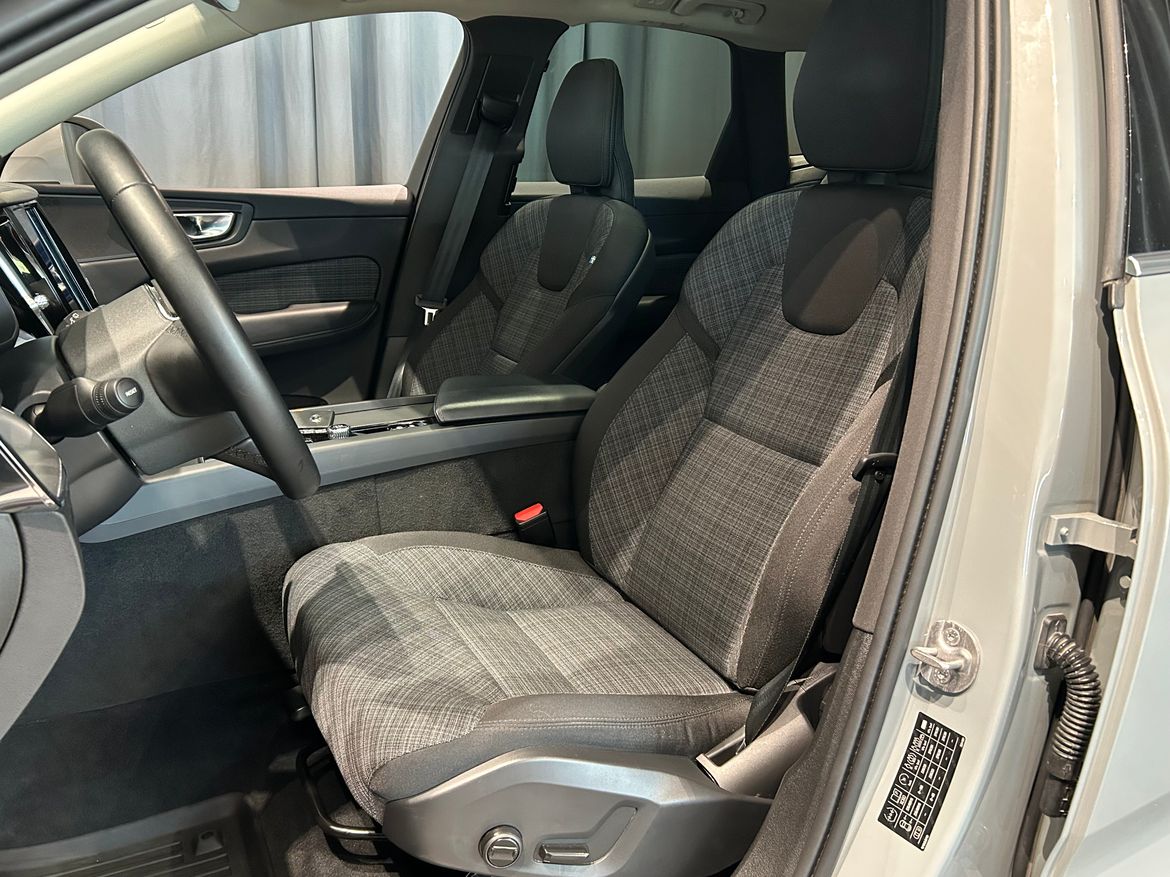 Volvo XC60 2024 - miniatyr 6