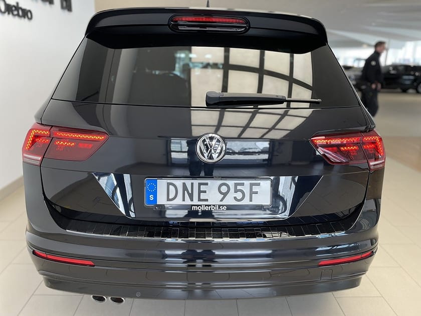 Bild 5 av Volkswagen Tiguan 2.0 TDI 190 DSG 4MOTION|R-Line|Värmare|Drag