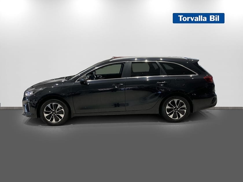 Bild 4 av Kia Ceed Sportswagon Plug-in Hybrid DCT, Kamera, Drag, Rattvärme