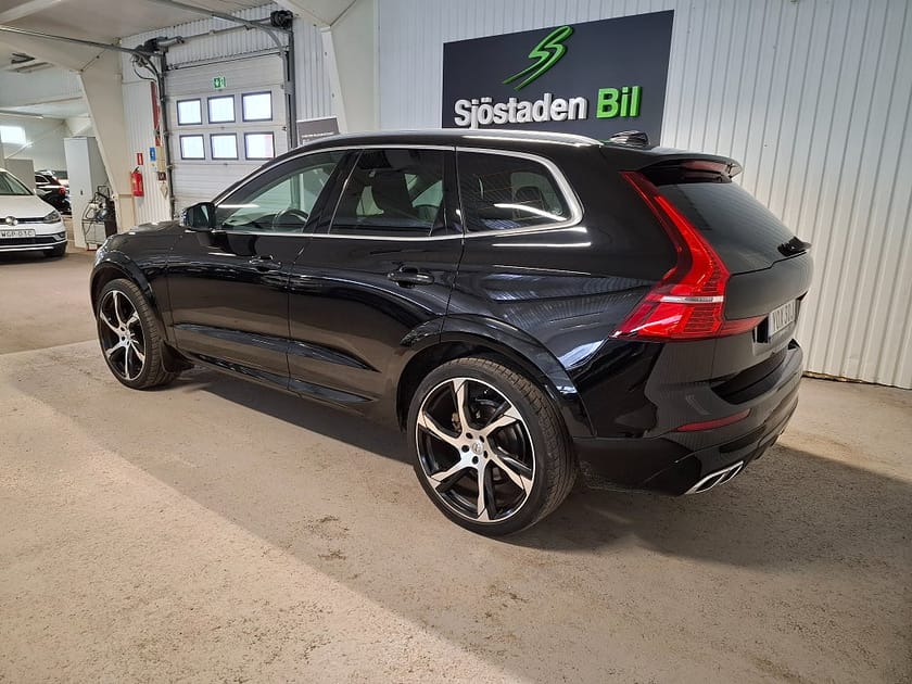 Bild 3 av Volvo XC60 D4 AWD Geartronic Momentum Digitala Mätare Värmare Drag