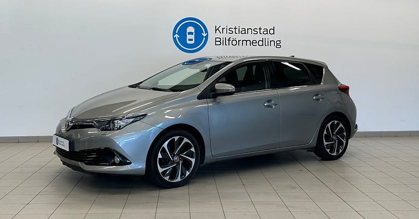 Bild 1 av Toyota Auris 1.2 Turbo Active Plus Vinterhjul, Farthållare,
