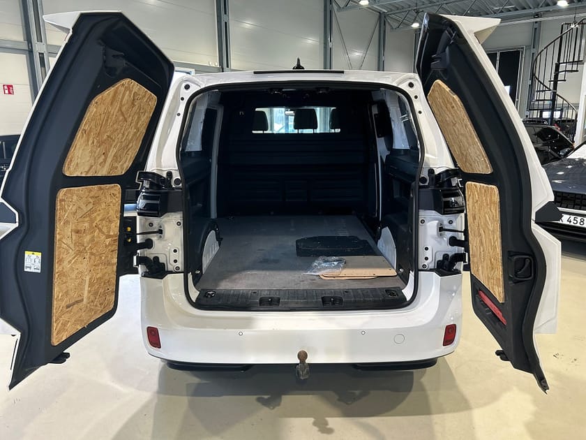 Bild 5 av Volkswagen ID. Buzz Cargo ID.Buzz 82kWh 204hk / Drag / Moms