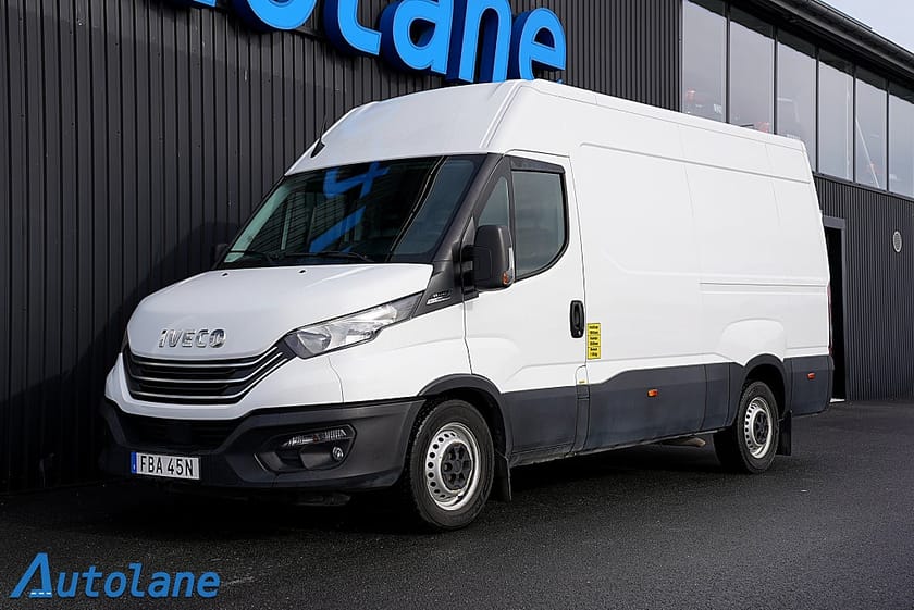Bild 1 av Iveco Daily 35-140 Van Skåpbil 2.3 JTD Hi-Matic, MOMS, 3-Sits 136hk