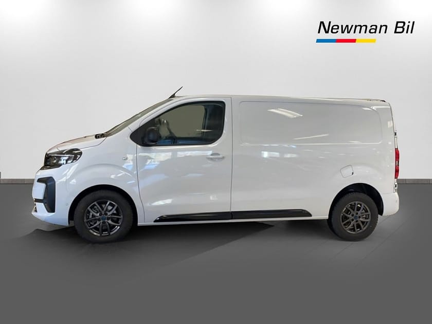 Bild 4 av Opel Vivaro Skåpbil Demobil 145 hk *drag o Webasto*