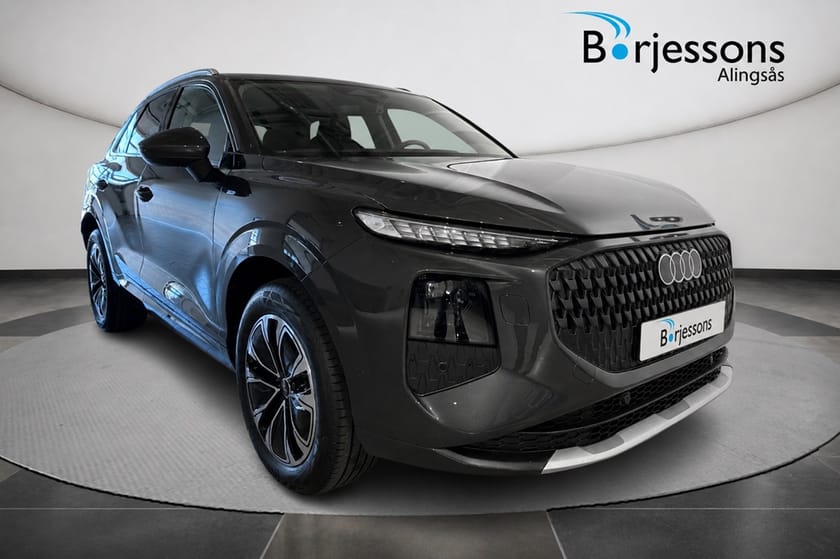 Bild 1 av Audi Q3 e-hybrid SUV 272hk *UPP TILL 11 MIL PÅ EL*