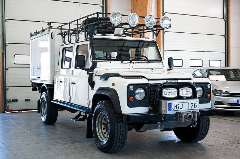 Bild 3 av Land Rover Defender 130 Dubbelhytt HCPU 2.5 TD5 4x4 122hk