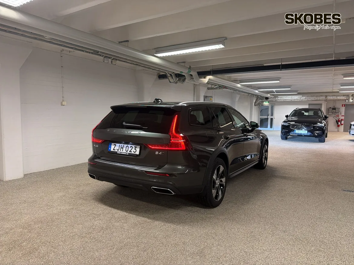 Volvo V60 Cross Country