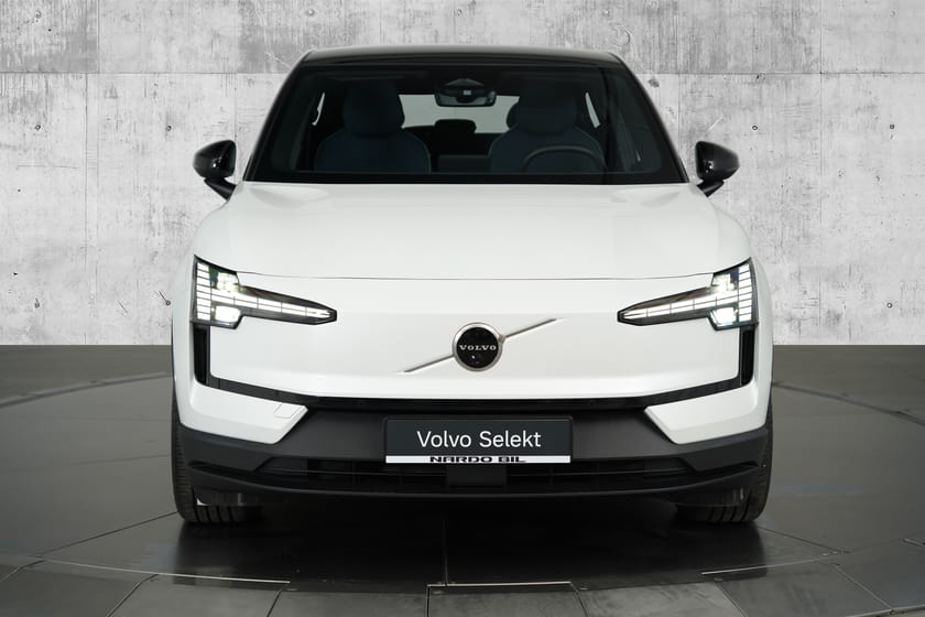 Bilde 3 av Volvo EX30 Twin Motor Performance - 428 Hk - AWD - ULTRA - HENGERFESTE - 19"