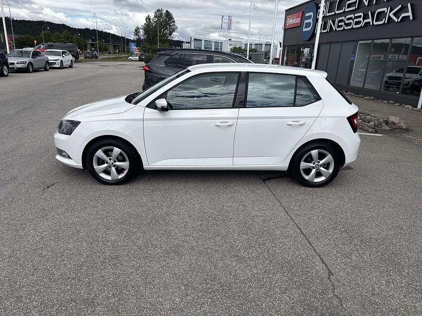 Bild 3 av Škoda Fabia Skoda 1.2 TSI Style Euro 6