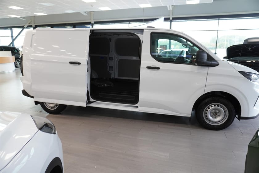 Bild 5 av Ford Transit Custom 320 Skåp Trend 320l 2.0l Ecoblue 170hk 8-Växlad Automat FWD Diesel