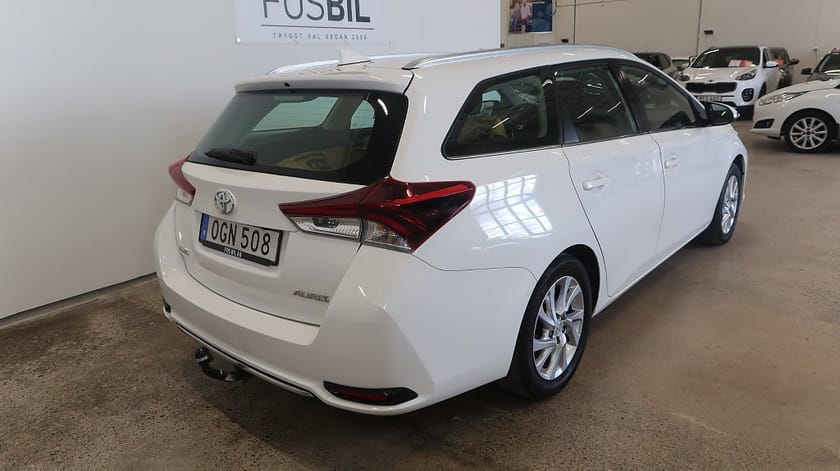 Bild 4 av Toyota Auris Touring Sports *RÄNTEKAMPANJ 3.45%* 1.2 Turbo Active Drag-Kamera-SoV