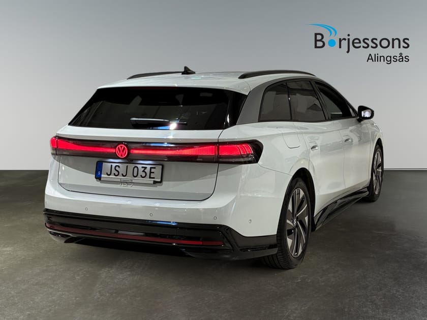 Bild 3 av Volkswagen ID.7 Pro Tourer 286hk Drag/360°/El-Stolar/HuD