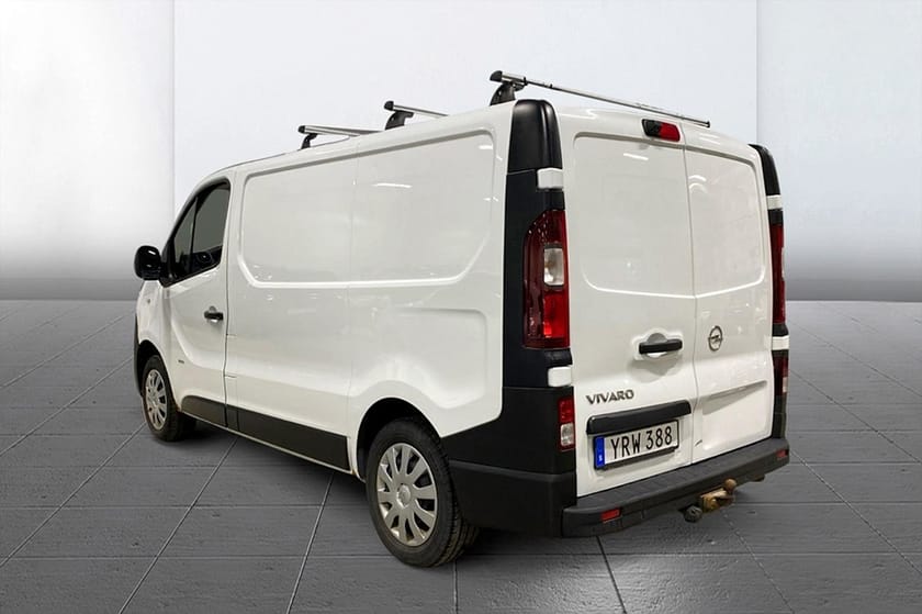 Bild 3 av Opel Vivaro Skåpbil 3-sits Drag Inredd Takräcke MOMS