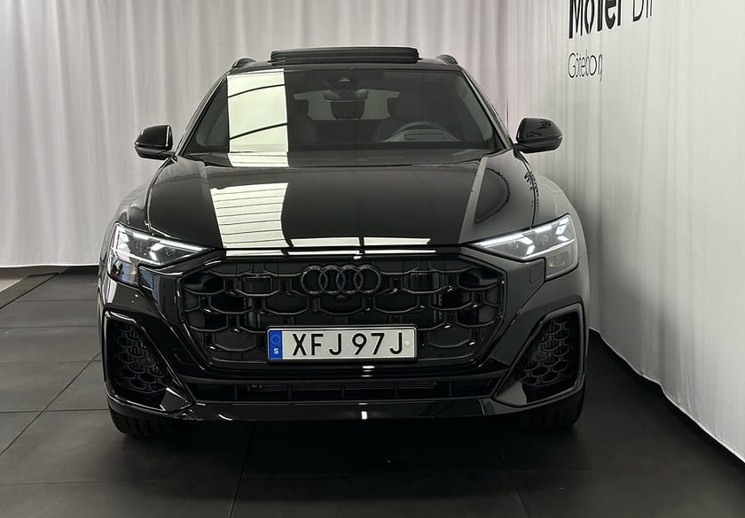 Bild 3 av Audi Q8 60 TFSI e quattro SUV TFSI-e Selection/ B&O/ HUD/23''/Pano