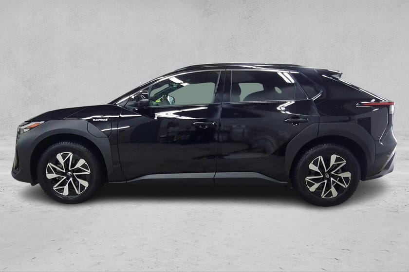 Bilde 2 av Toyota bZ4X AWD Executive - Skinn - Adaptiv cruise - 360 kamera