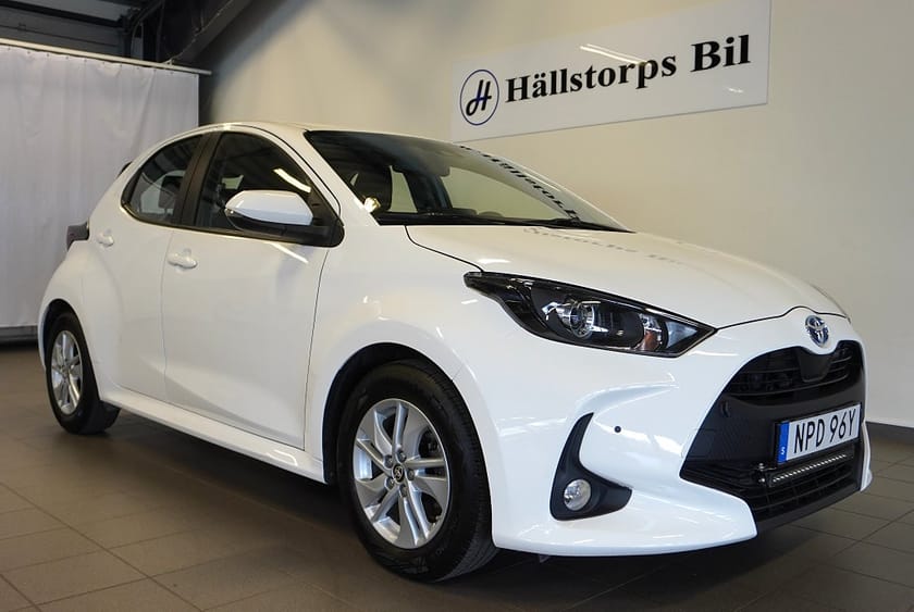 Bild 1 av Toyota Yaris Hybrid CVT Active/BACKKAMERA/RATTVÄRME/