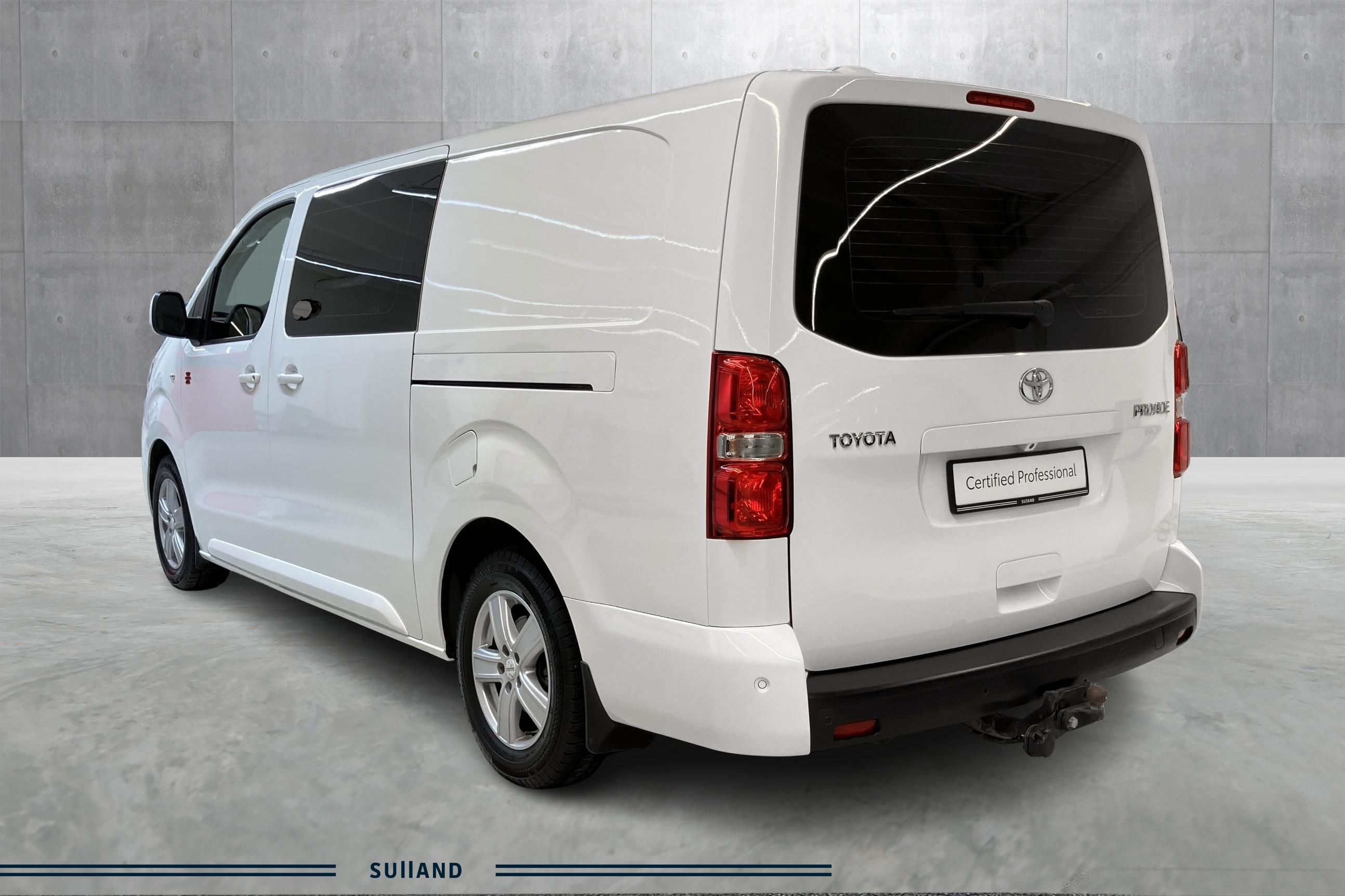Thumnail bilde 2 av Toyota Proace