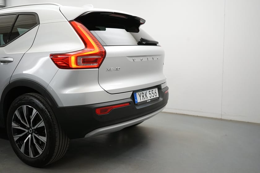 Bild 3 av Volvo XC40 T4 FWD Momentum Pro Edition, Dragkrok, Parkeringskamera 360