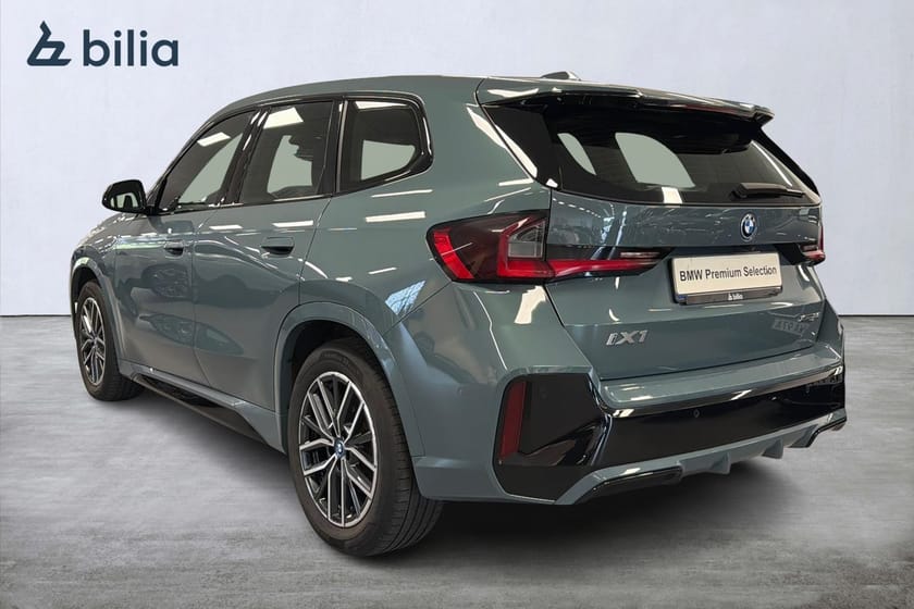 Bild 2 av BMW iX1 xDrive30 xDrive 30 M-sport | Drag | Backkamera | Adapativ LED