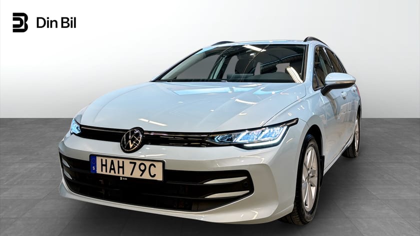 Bild 1 av Volkswagen Golf Sportscombi eTSI150 DSG Life Drag/P-värmare