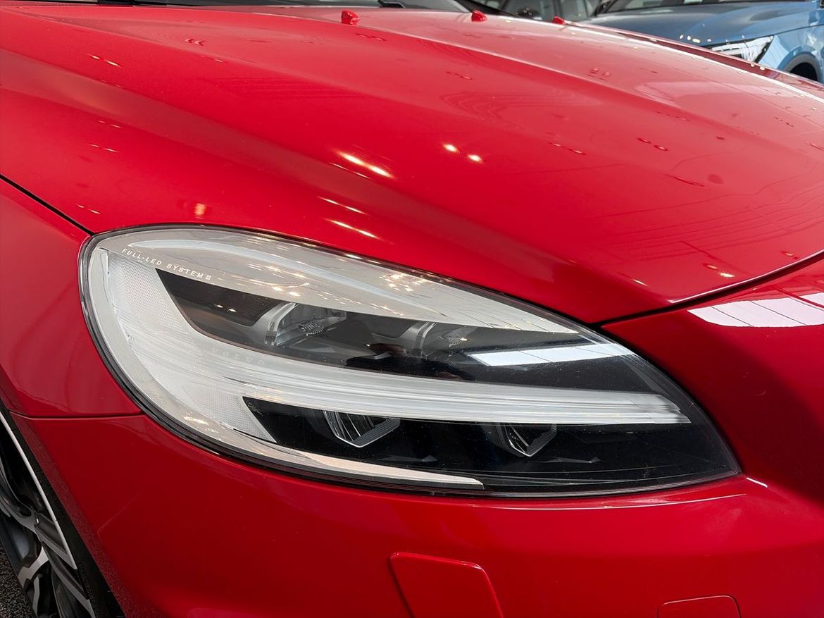 Volvo V40 2019 - miniatyr 12