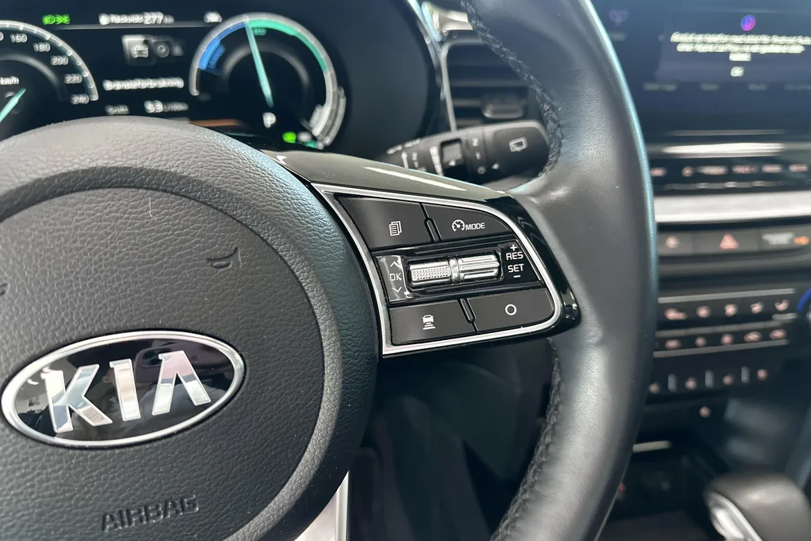 picture of a car