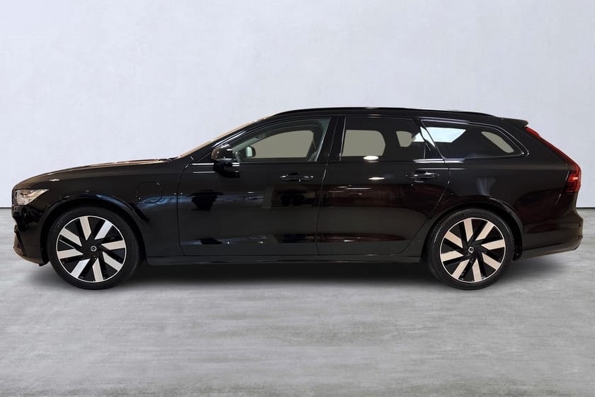 Bild 2 av Volvo V90 Recharge T6 Plus Dark