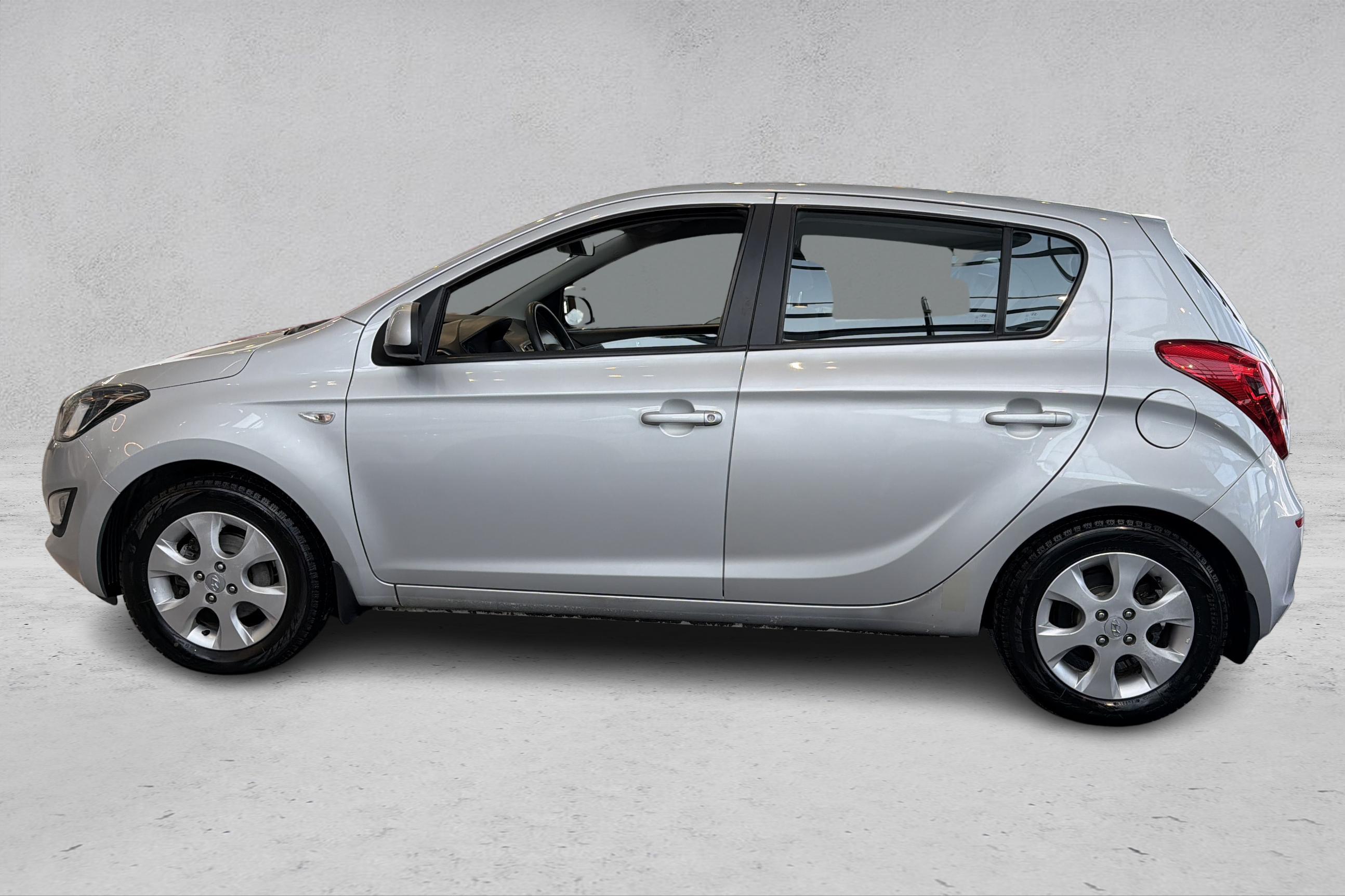 Thumnail bilde 1 av Hyundai i20 5-dørs