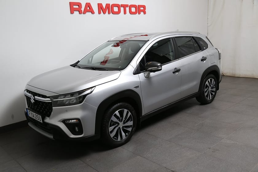 Bild 2 av Suzuki S-Cross HEV AllGrip Hybrid 4x4 Inclusive Aut Panorama Motorv