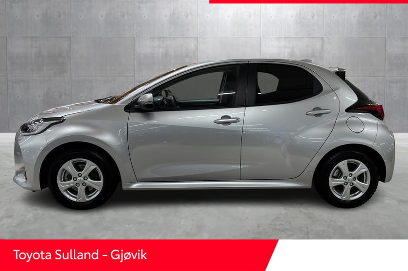 Bilde 2 av Toyota Yaris Hybrid 115 Active Tech / Kampanjerente 5,90% / Oppvarmet ratt