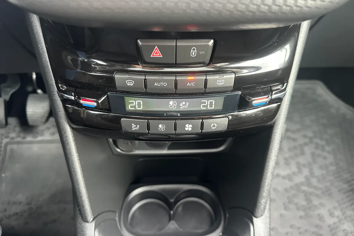 picture of a car