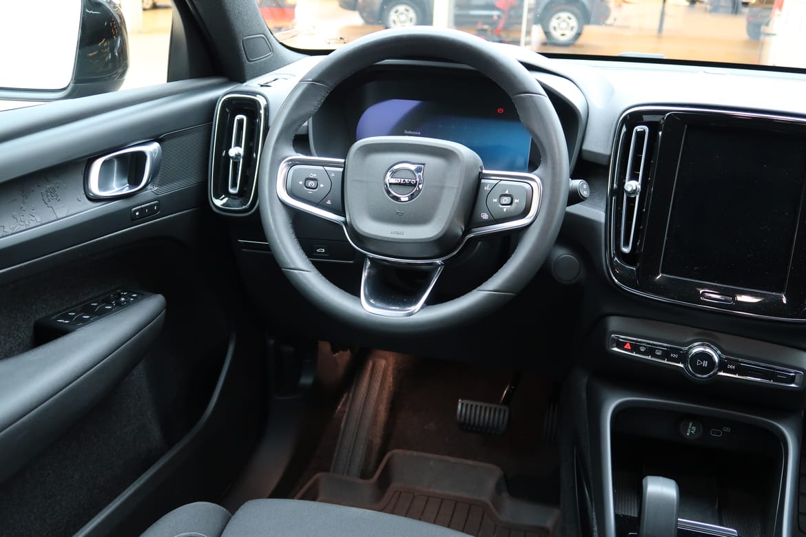 Volvo XC40 2023 - miniatyr 7