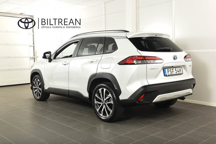 Bild 3 av Toyota Corolla Cross Hybrid AWD-i 2,0 Elhybrid AWD Style Backkamera Navi