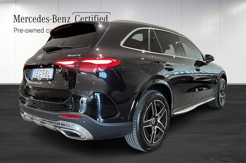 Bild 3 av Mercedes-Benz GLC 300 e 4MATIC AMG Premium Plus Panorama