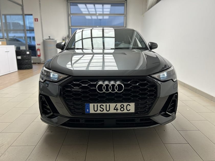 Bild 2 av Audi Q3 Sportback 40 TDI quattro 190 HK S TRONIC S-LINE