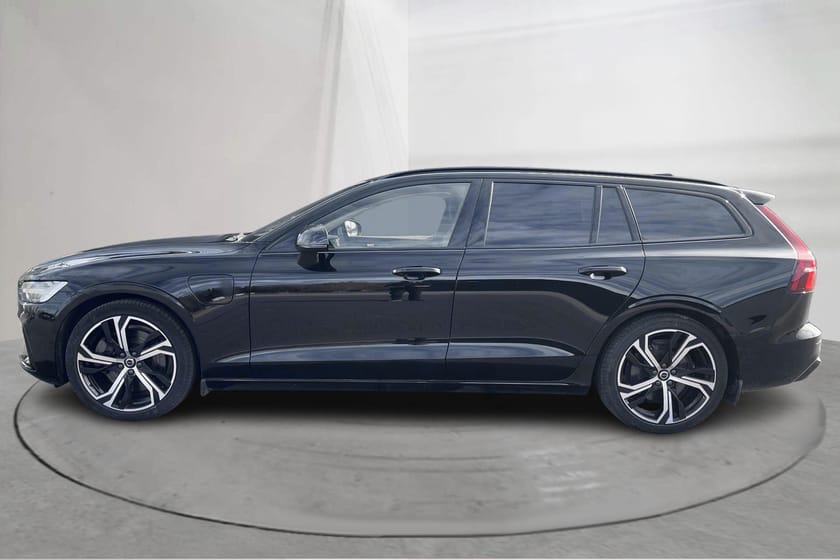 Bild 2 av Volvo V60 T6 AWD Recharge (350hk) Plus Dark GPS Läder