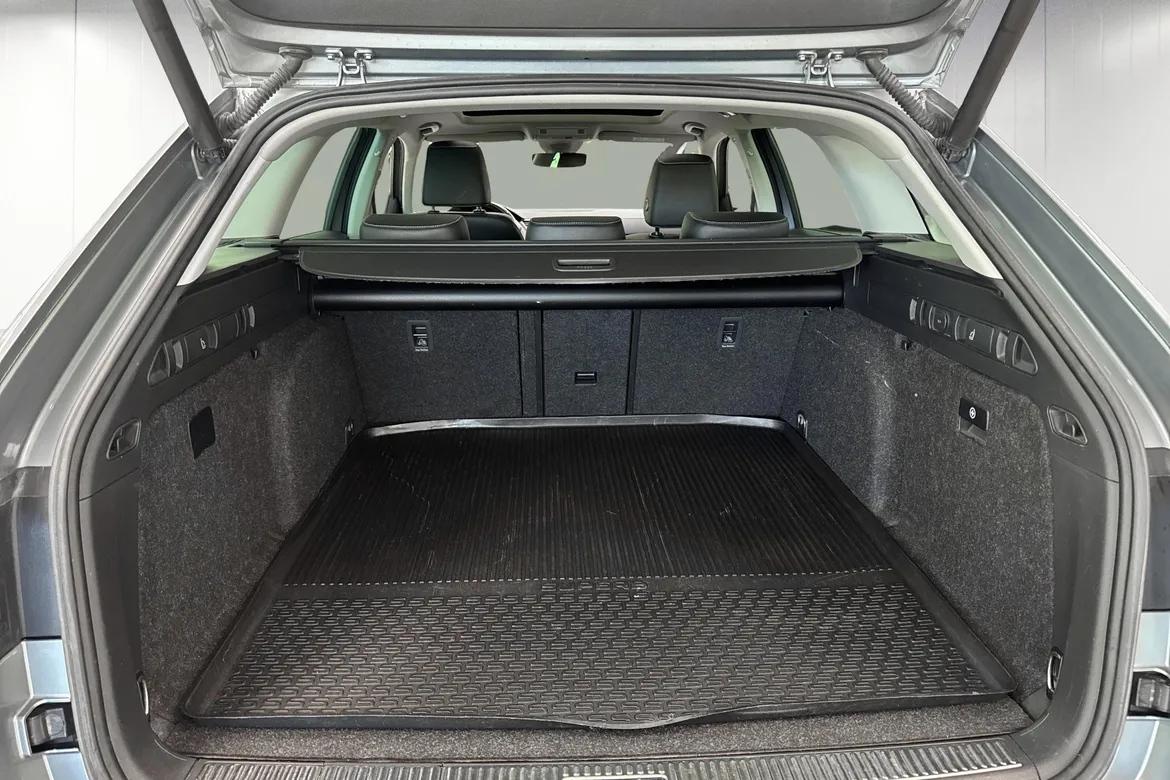 picture of a car